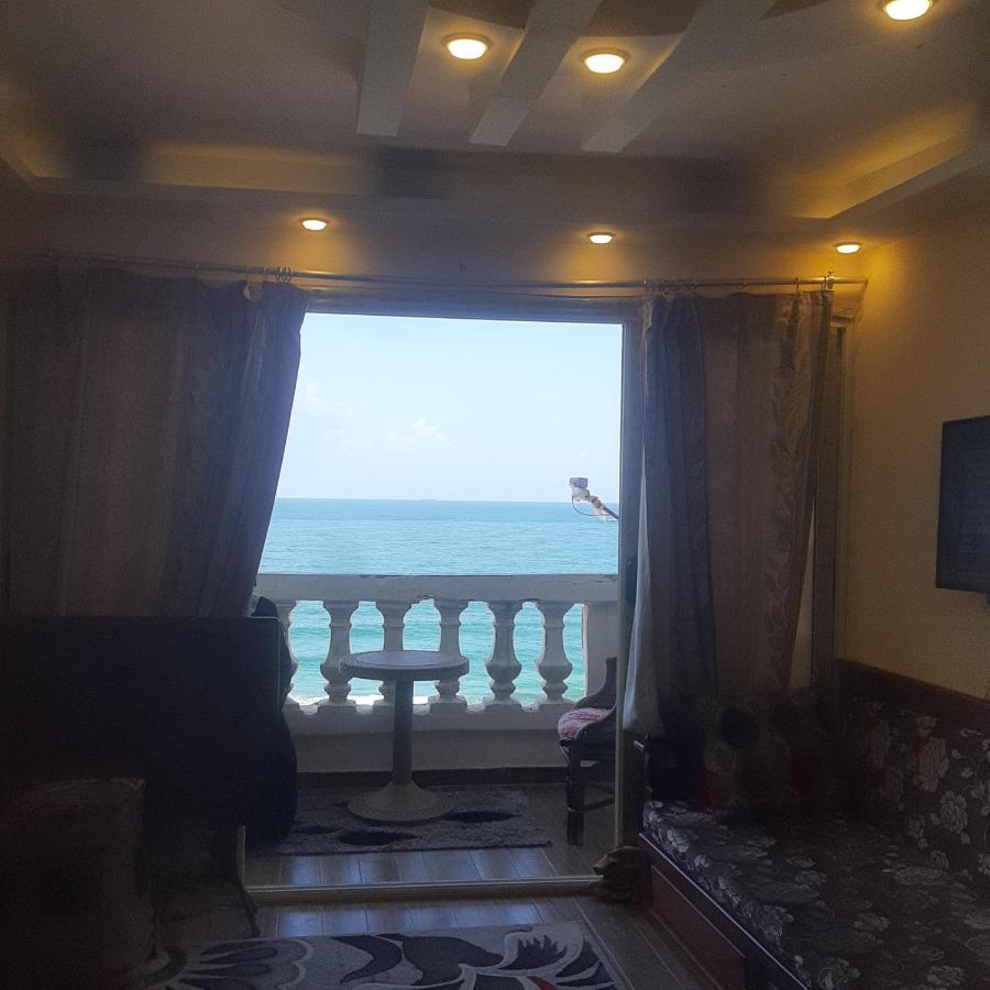 Panorama With A Charming Sea View Near And Burg Elarab Intl Airport With Free Wifi باطلالة ساحرة على البحر اول الساحل الشمالي
